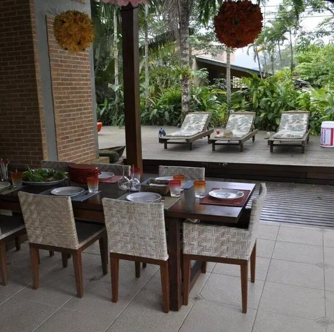 Foto 5 de Sobrado com 3 quartos à venda, 156m2 em Ubatuba - SP