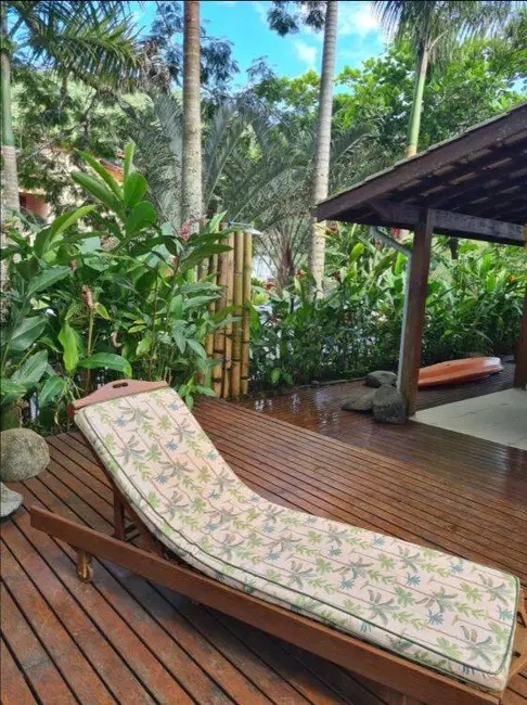 Foto 8 de Sobrado com 3 quartos à venda, 156m2 em Ubatuba - SP