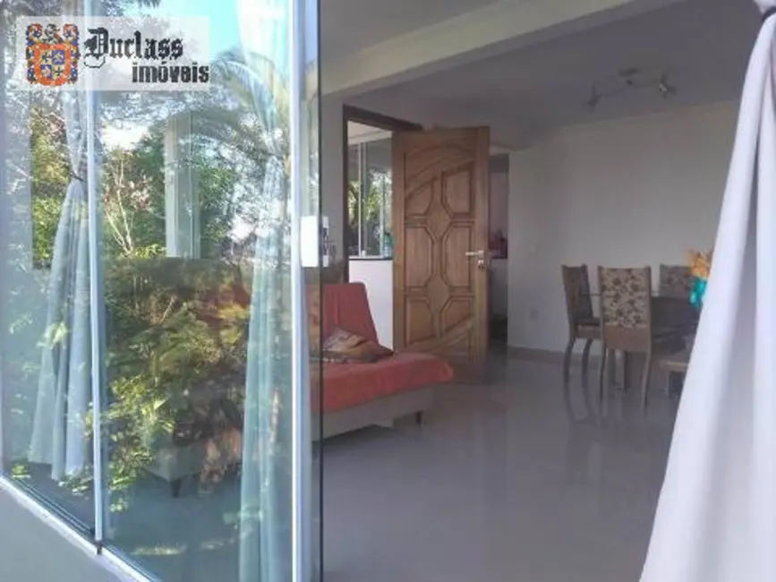 Foto 9 de Casa com 4 quartos à venda, 180m2 em Ubatuba - SP