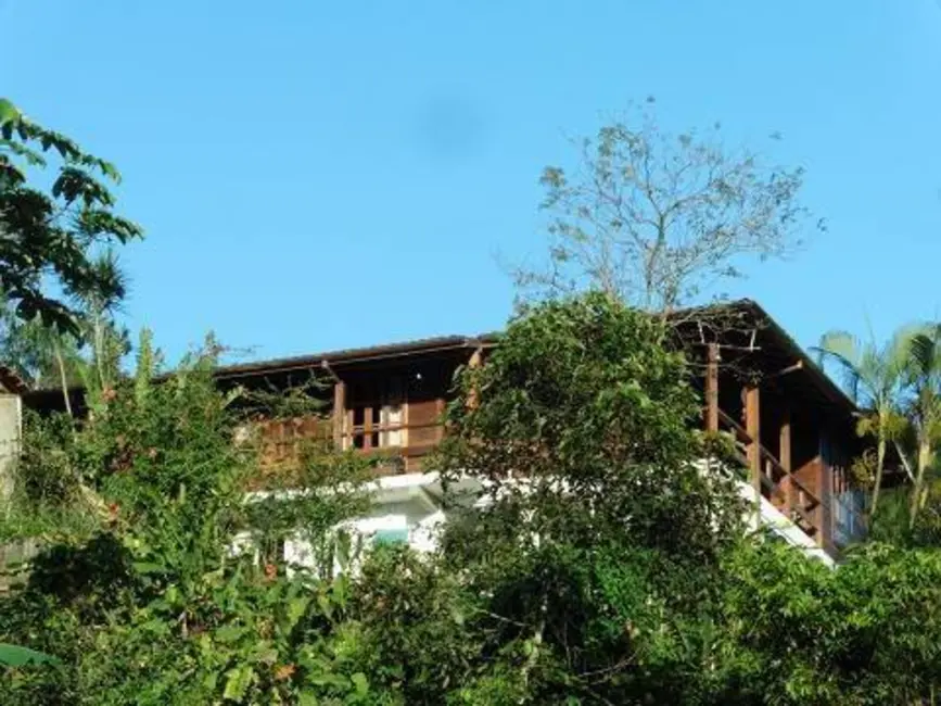 Foto 4 de Casa com 4 quartos à venda, 180m2 em Ubatuba - SP