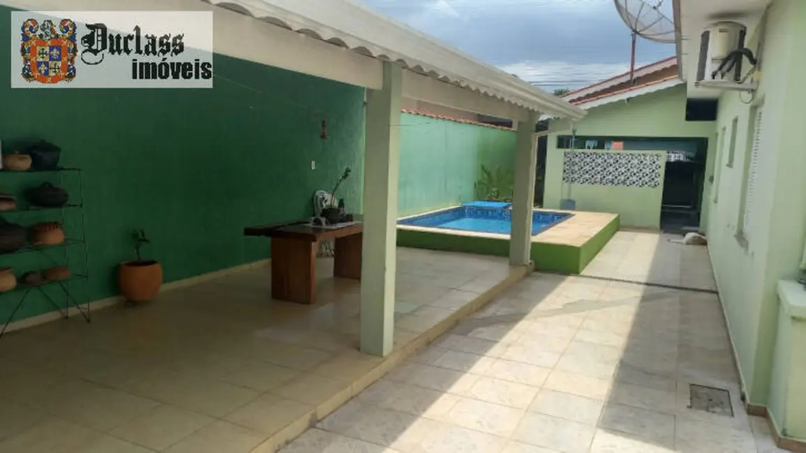 Foto 4 de Casa com 2 quartos à venda, 207m2 em Piracaia - SP