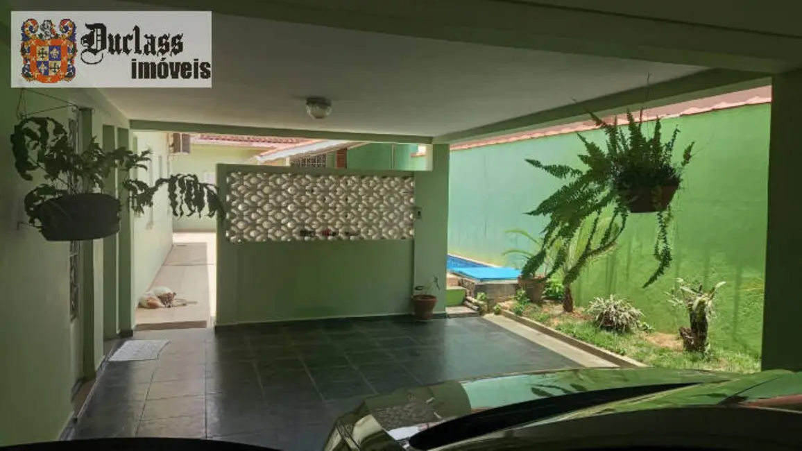 Foto 6 de Casa com 2 quartos à venda, 207m2 em Piracaia - SP