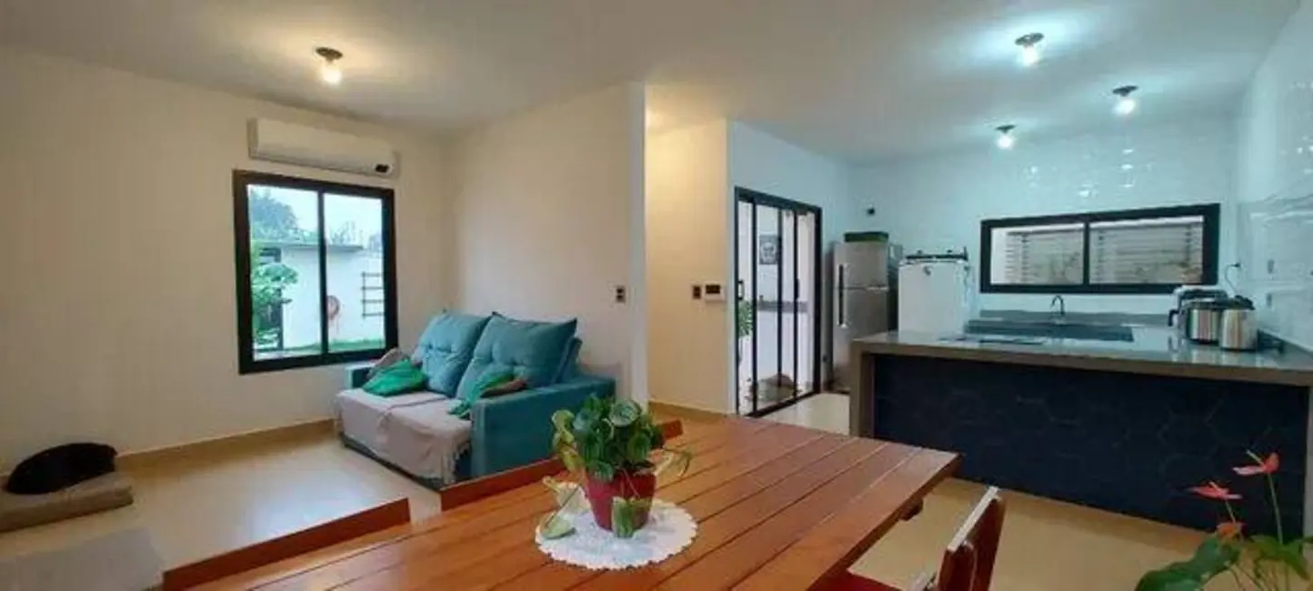 Foto 7 de Casa com 3 quartos à venda, 115m2 em Pontal de Santa Marina, Caraguatatuba - SP