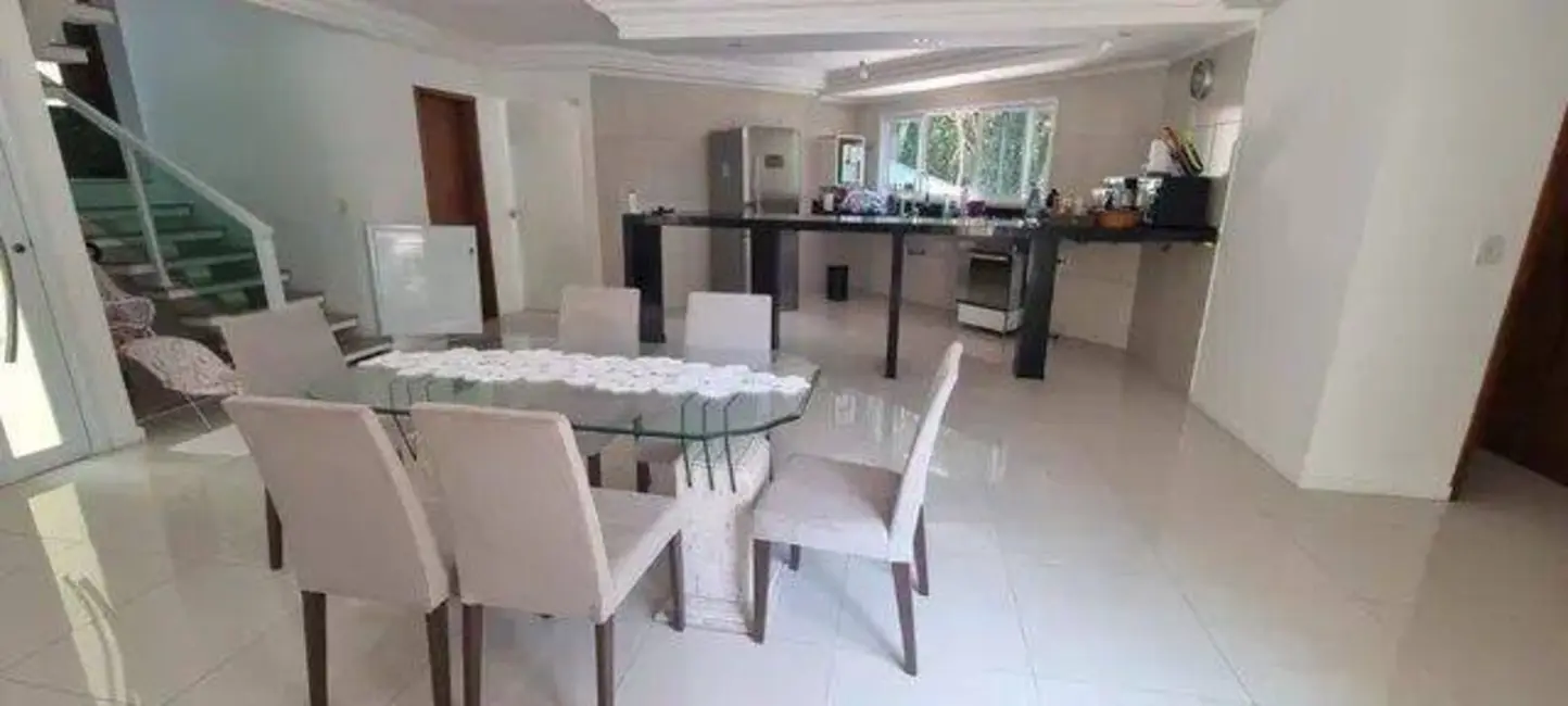 Sobrado com 4 quartos à venda, 417m2 em Mairipora - SP - imagem 5 Foto 5 de Sobrado com 4 quartos à venda, 417m2 em Mairipora - SP