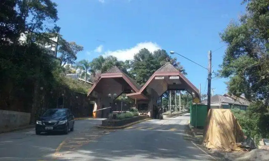 Foto 1 de Terreno / Lote à venda, 2127m2 em Mairipora - SP