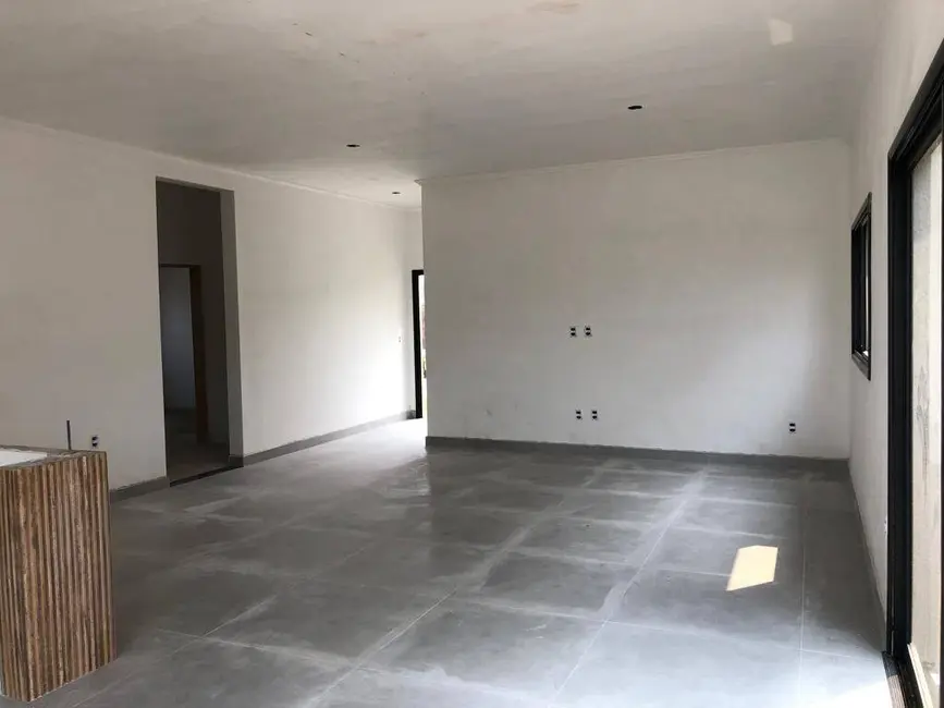 Foto 6 de Casa com 3 quartos à venda, 153m2 em Condomínio Jardim Flamboyan, Braganca Paulista - SP
