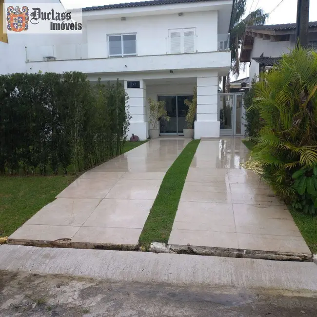 Sobrado com 4 quartos à venda, 308m2 em Bertioga - SP - imagem 6 Foto 6 de Sobrado com 4 quartos à venda, 308m2 em Bertioga - SP