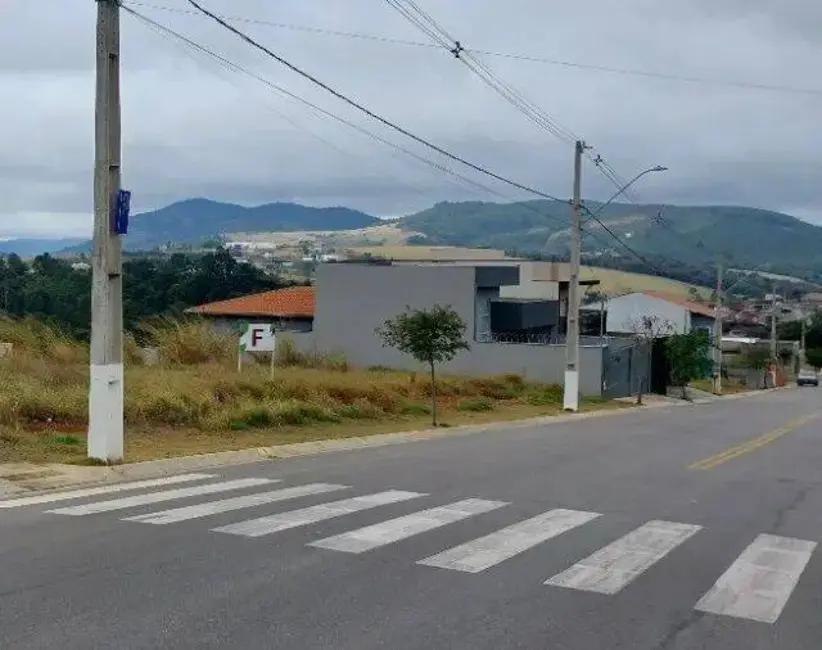 Foto 1 de Terreno / Lote à venda, 328m2 em Parque das Faculdades, Braganca Paulista - SP