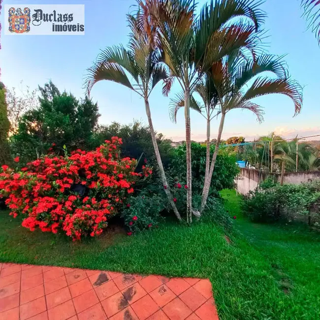 Foto 3 de Chácara com 3 quartos à venda, 280m2 em Jardim Estância Brasil, Atibaia - SP