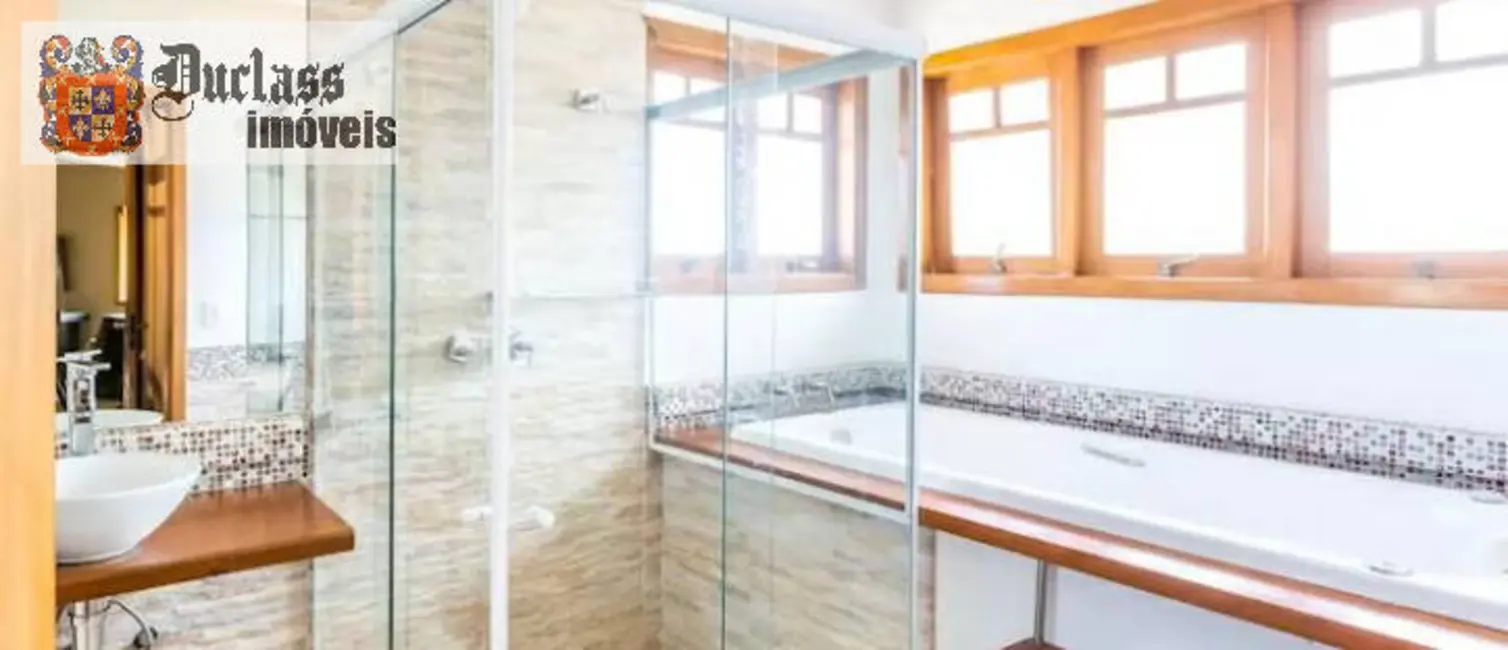 Foto 8 de Sobrado com 4 quartos para alugar, 352m2 em Atibaia - SP