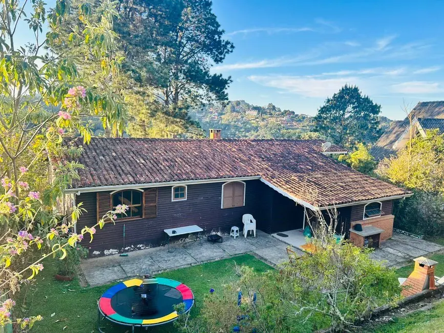 Foto 4 de Chácara com 5 quartos à venda, 305m2 em Campos Do Jordao - SP