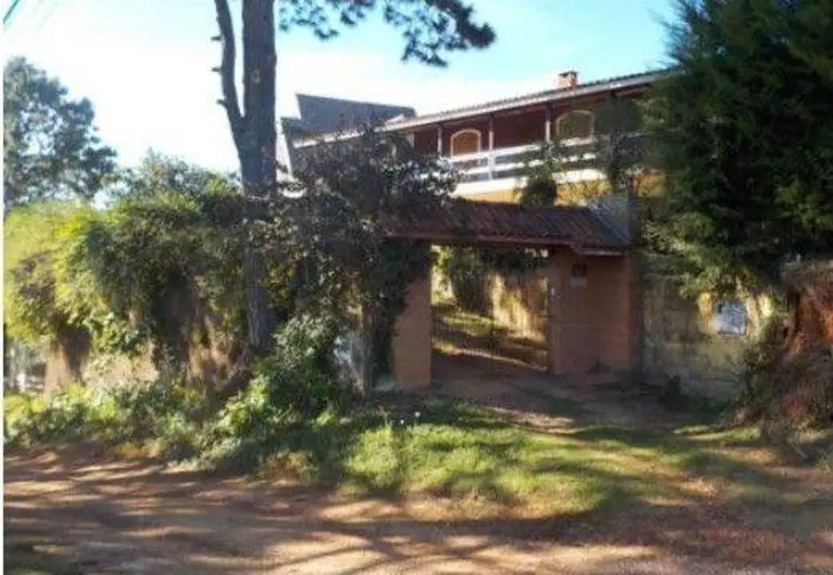 Foto 3 de Chácara com 5 quartos à venda, 305m2 em Campos Do Jordao - SP