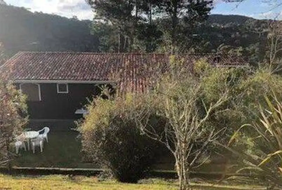 Foto 2 de Chácara com 5 quartos à venda, 305m2 em Campos Do Jordao - SP