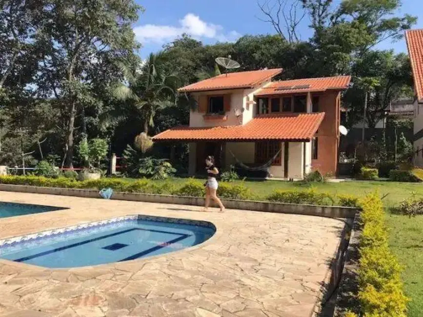 Foto 4 de Chácara com 6 quartos à venda, 235m2 em Mairipora - SP