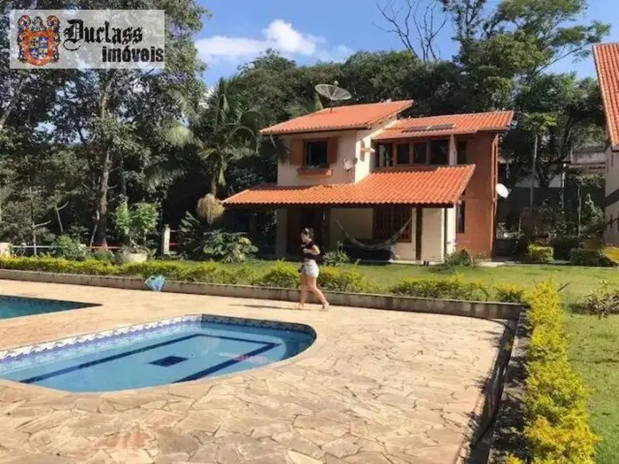 Chácara com 6 quartos à venda, 235m2 em Mairipora - SP - imagem 8 Foto 8 de Chácara com 6 quartos à venda, 235m2 em Mairipora - SP