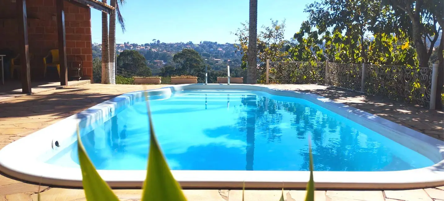 Foto 3 de Chácara com 3 quartos à venda, 214m2 em Itatiba - SP