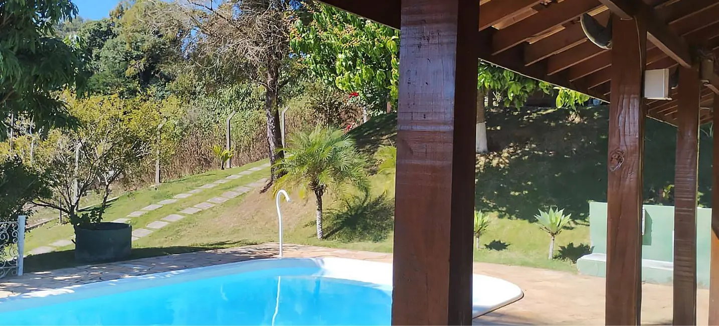 Foto 2 de Chácara com 3 quartos à venda, 214m2 em Itatiba - SP