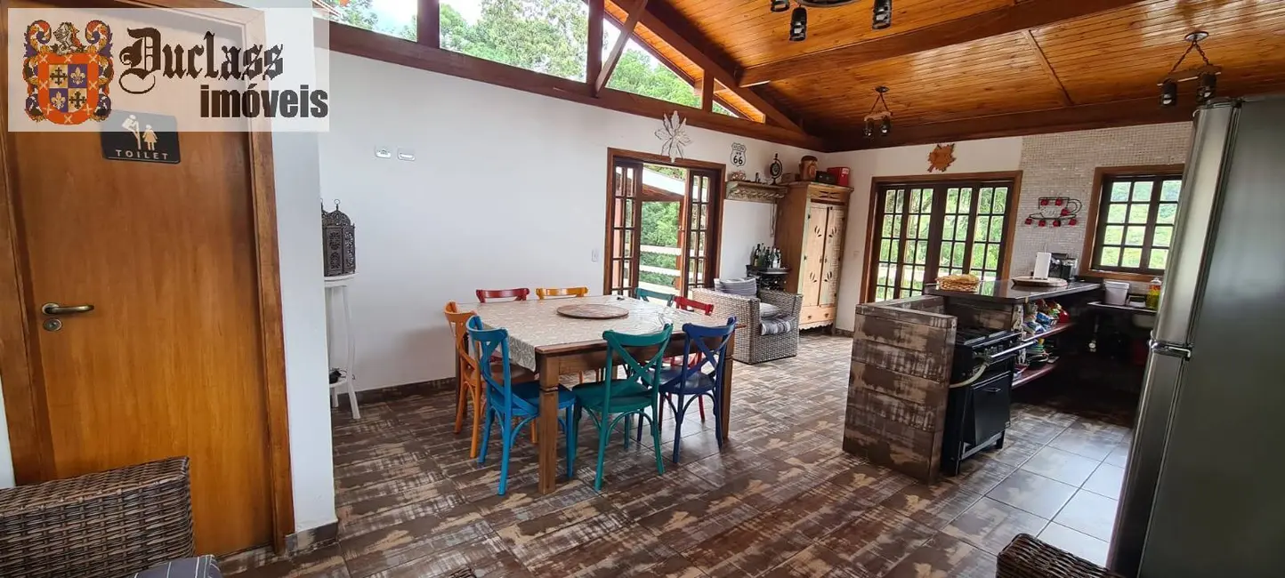 Foto 6 de Chácara com 4 quartos à venda, 1000m2 em Campos Do Jordao - SP