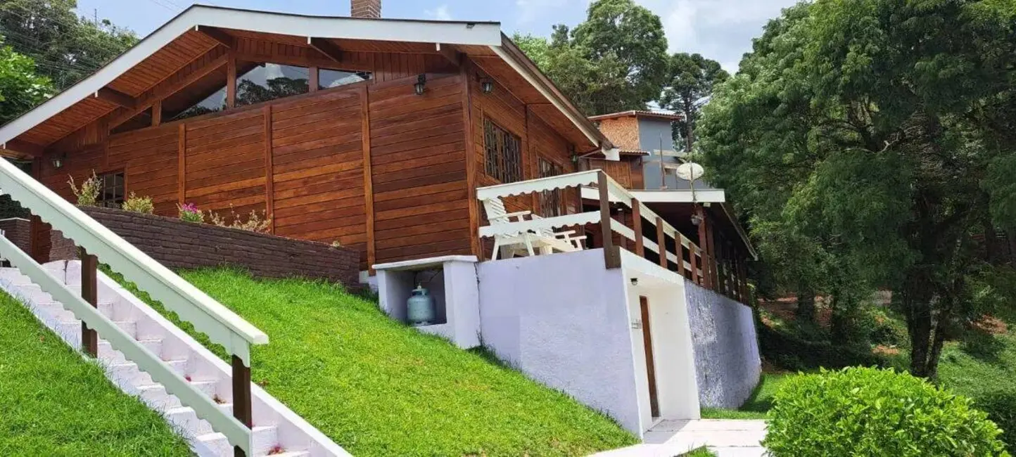Foto 3 de Chácara com 4 quartos à venda, 230m2 em Campos Do Jordao - SP