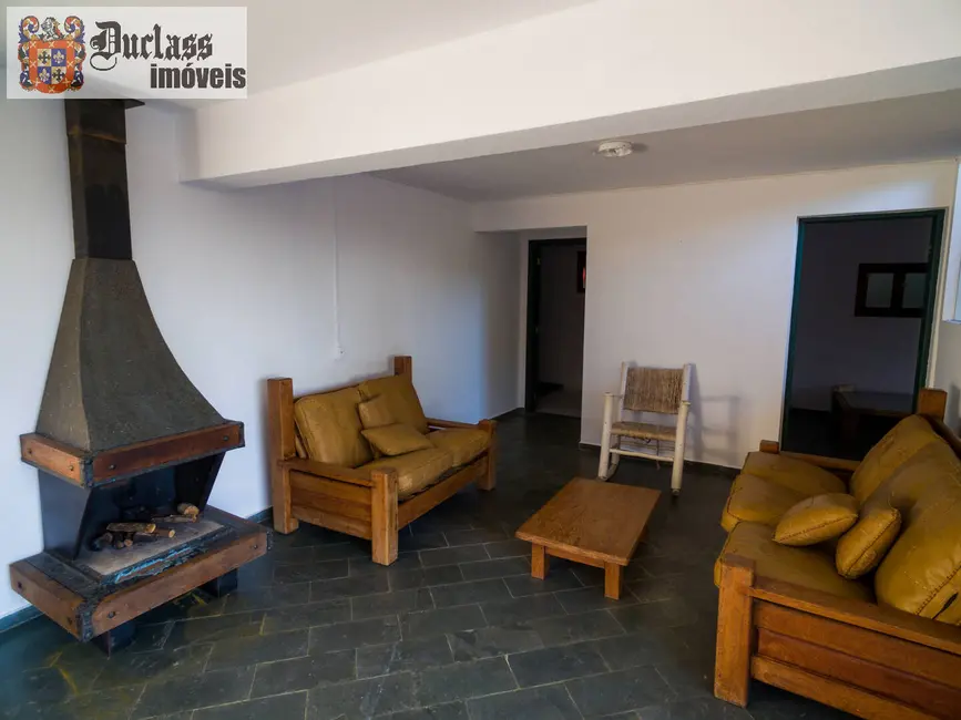 Sítio / Rancho com 5 quartos à venda, 500m2 em Extrema - MG - imagem 2 Foto 2 de Sítio / Rancho com 5 quartos à venda, 500m2 em Extrema - MG