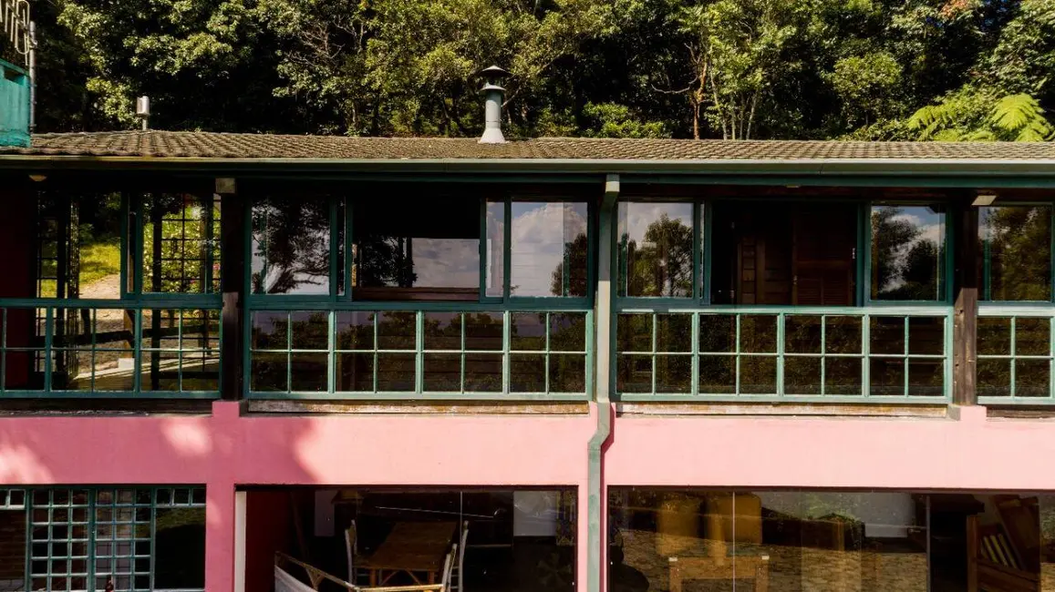 Foto 5 de Sítio / Rancho com 5 quartos à venda, 500m2 em Centro, Extrema - MG