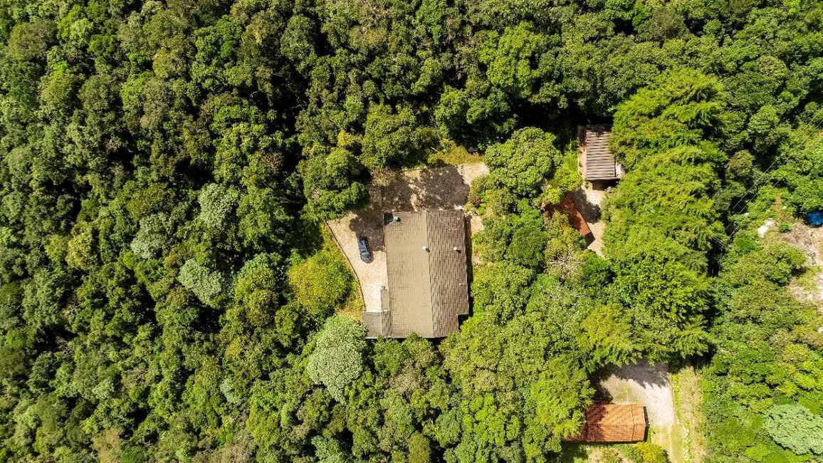 Foto 3 de Sítio / Rancho com 5 quartos à venda, 500m2 em Centro, Extrema - MG