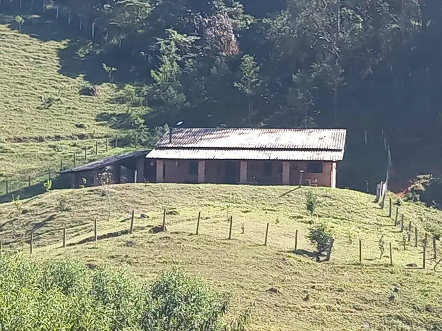 Foto 3 de Sítio / Rancho com 3 quartos à venda, 230m2 em Joanopolis - SP