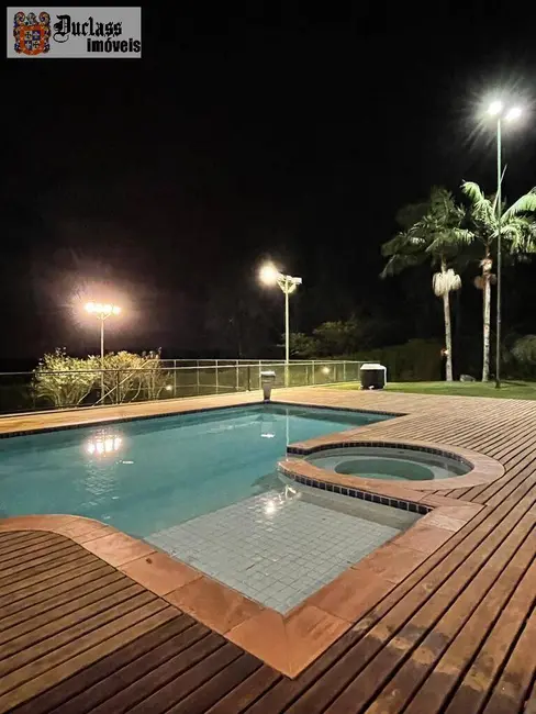 Sobrado com 8 quartos à venda, 1100m2 em Caixa D´Água, Vinhedo - SP - imagem 9 Foto 9 de Sobrado com 8 quartos à venda, 1100m2 em Caixa D´Água, Vinhedo - SP