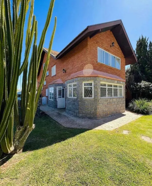 Foto 4 de Sobrado com 8 quartos à venda, 1100m2 em Caixa D´Água, Vinhedo - SP