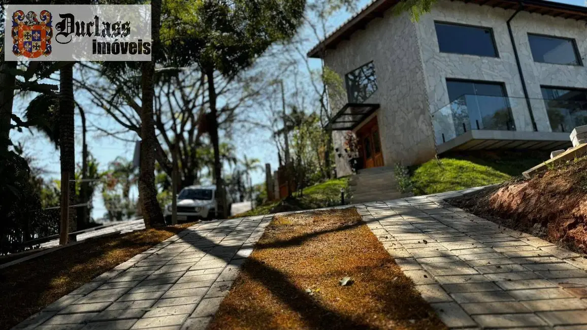 Foto 3 de Sobrado com 4 quartos à venda, 300m2 em Rio Abaixo, Atibaia - SP