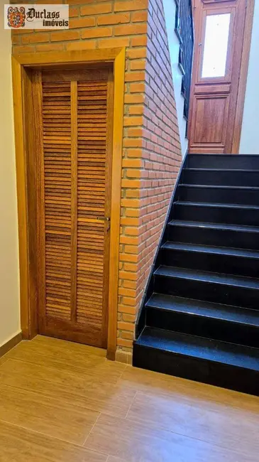 Sobrado com 3 quartos à venda, 194m2 em Jardim Doutor Carlos Augusto de Camargo Andrade, Indaiatuba - SP - imagem 7 Foto 7 de Sobrado com 3 quartos à venda, 194m2 em Jardim Doutor Carlos Augusto de Camargo Andrade, Indaiatuba - SP