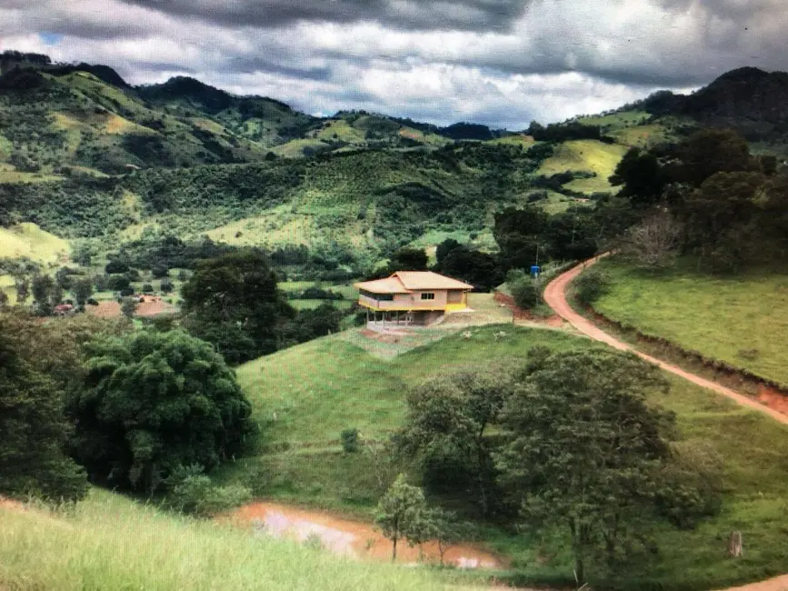 Foto 2 de Chácara com 2 quartos à venda, 100m2 em Goncalves - MG