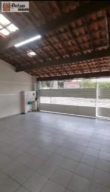 Foto 3 de Sobrado com 4 quartos à venda, 200m2 em Sao Jose Dos Campos - SP