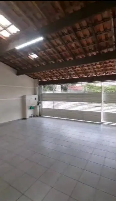 Foto 3 de Sobrado com 4 quartos à venda, 200m2 em Sao Jose Dos Campos - SP