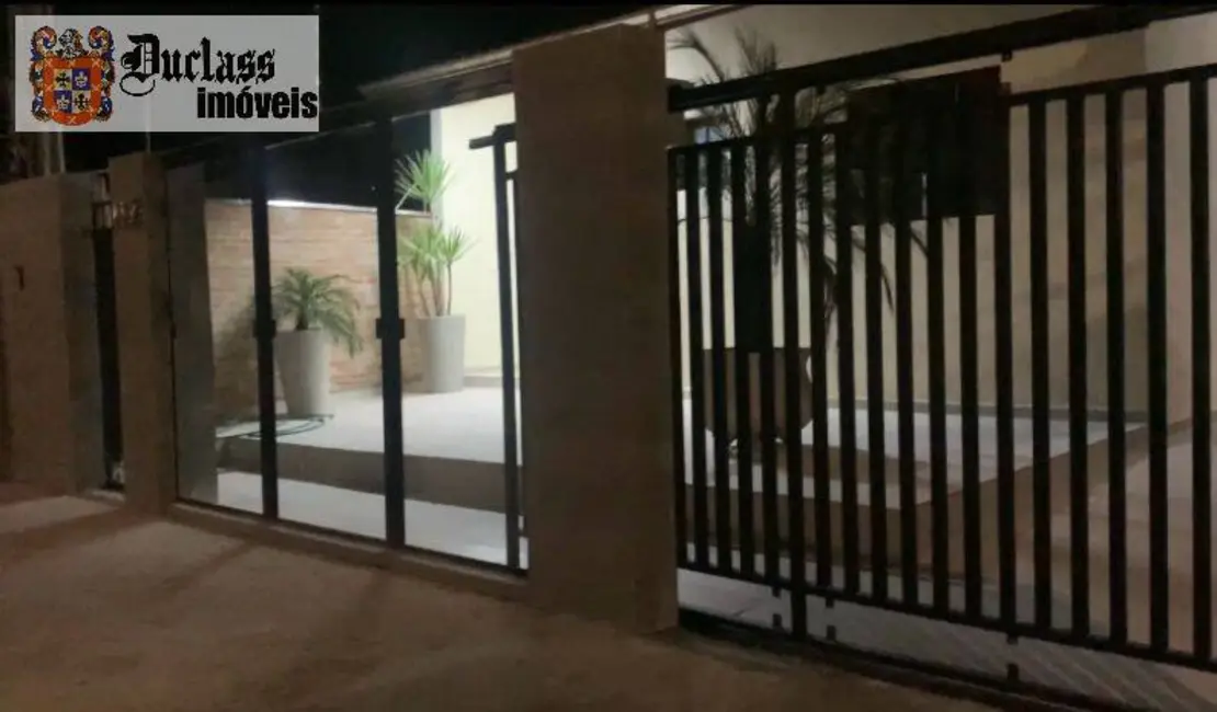 Foto 4 de Casa com 3 quartos à venda, 159m2 em Martim de Sá, Caraguatatuba - SP