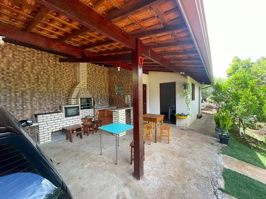 Foto 8 de Chácara com 3 quartos à venda, 230m2 em Camanducaia - MG