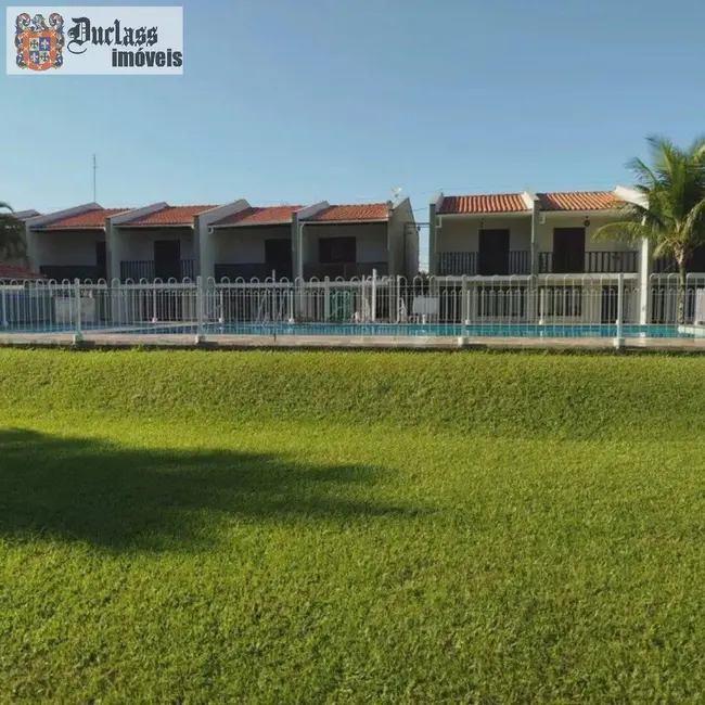 Foto 1 de Sobrado com 2 quartos à venda, 92m2 em Vila Atlântica, Caraguatatuba - SP