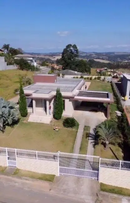 Chácara com 3 quartos à venda, 250m2 em Pinhalzinho - SP - imagem 1 Foto 1 de Chácara com 3 quartos à venda, 250m2 em Pinhalzinho - SP