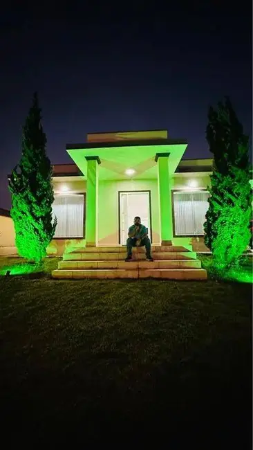 Chácara com 3 quartos à venda, 250m2 em Pinhalzinho - SP - imagem 3 Foto 3 de Chácara com 3 quartos à venda, 250m2 em Pinhalzinho - SP