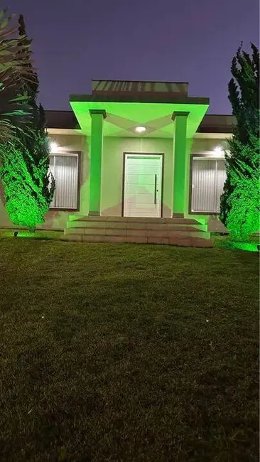 Chácara com 3 quartos à venda, 250m2 em Pinhalzinho - SP - imagem 6 Foto 6 de Chácara com 3 quartos à venda, 250m2 em Pinhalzinho - SP