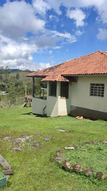 Foto 2 de Chácara com 3 quartos à venda, 320m2 em Campos Do Jordao - SP