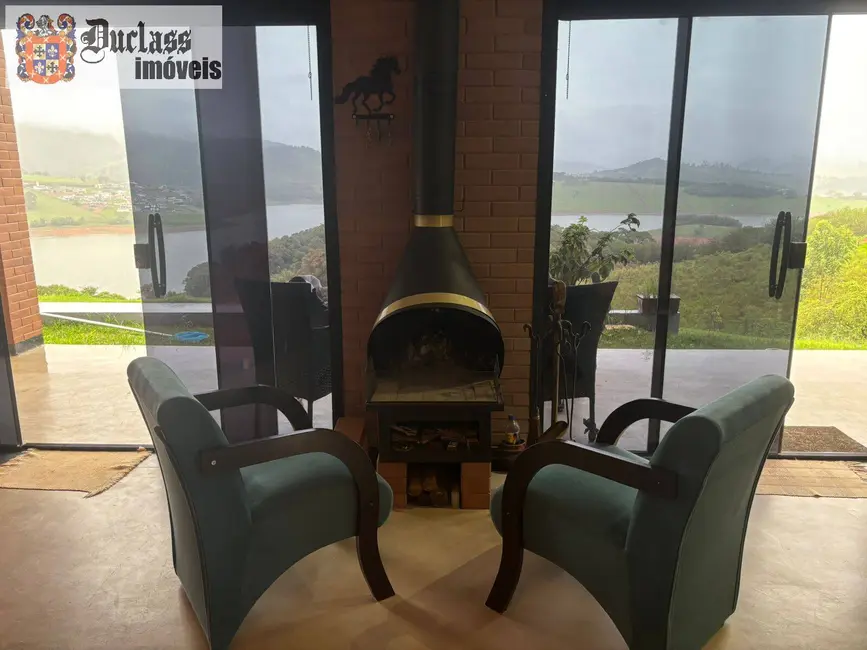 Chácara com 2 quartos à venda, 150m2 em Joanopolis - SP - imagem 4 Foto 4 de Chácara com 2 quartos à venda, 150m2 em Joanopolis - SP