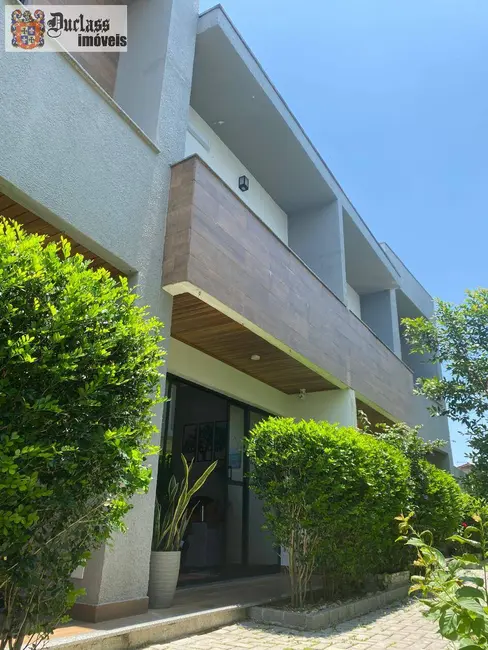 Foto 5 de Casa com 2 quartos à venda, 90m2 em Pontal de Santa Marina, Caraguatatuba - SP