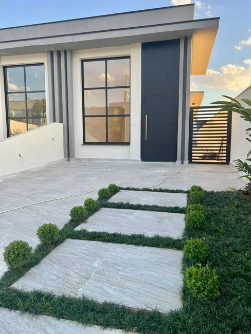 Foto 2 de Casa com 3 quartos à venda, 144m2 em Bertioga - SP