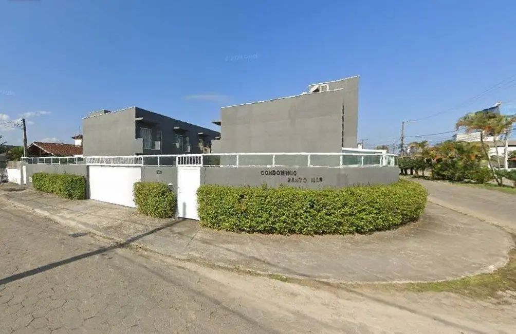 Foto 1 de Sobrado com 3 quartos à venda, 120m2 em Massaguaçu, Caraguatatuba - SP