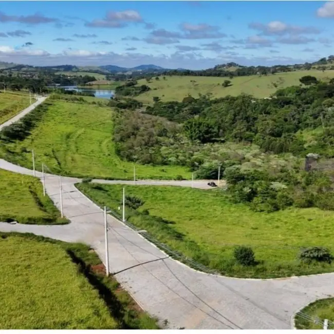 Foto 2 de Terreno / Lote à venda, 1000m2 em Joanopolis - SP