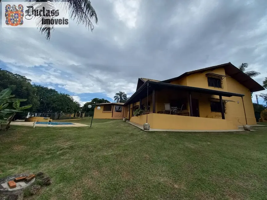 Foto 4 de Chácara com 3 quartos à venda, 280m2 em Condomínio Residencial Vila Rica, Braganca Paulista - SP