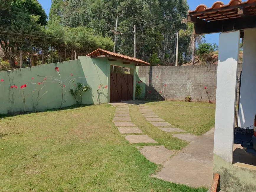 Foto 1 de Chácara com 2 quartos à venda, 2200m2 em Atibaia - SP