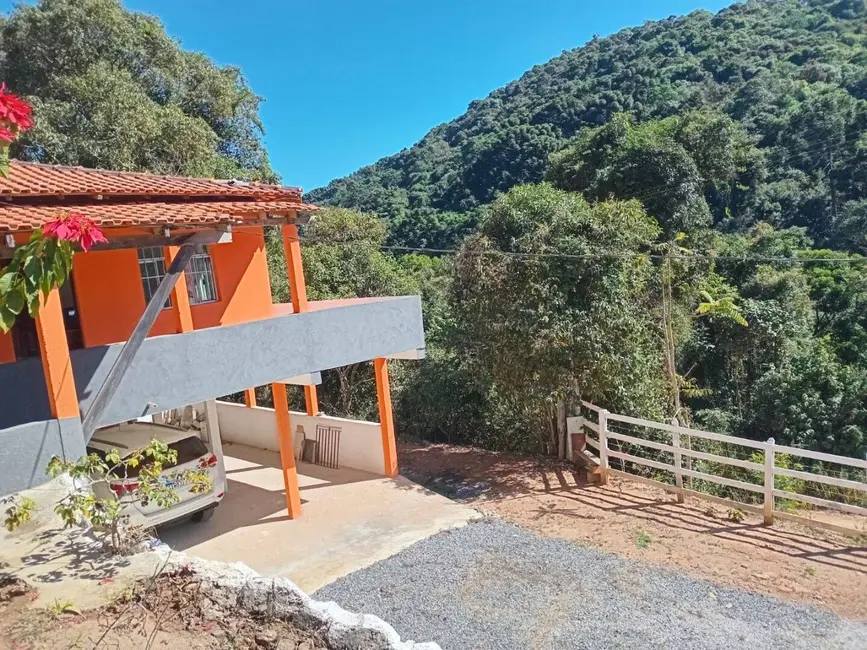 Foto 6 de Chácara com 3 quartos à venda, 27000m2 em Camanducaia - MG