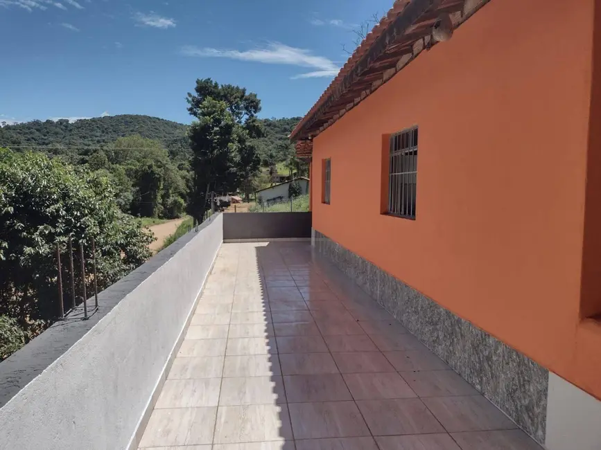 Foto 4 de Chácara com 3 quartos à venda, 27000m2 em Camanducaia - MG